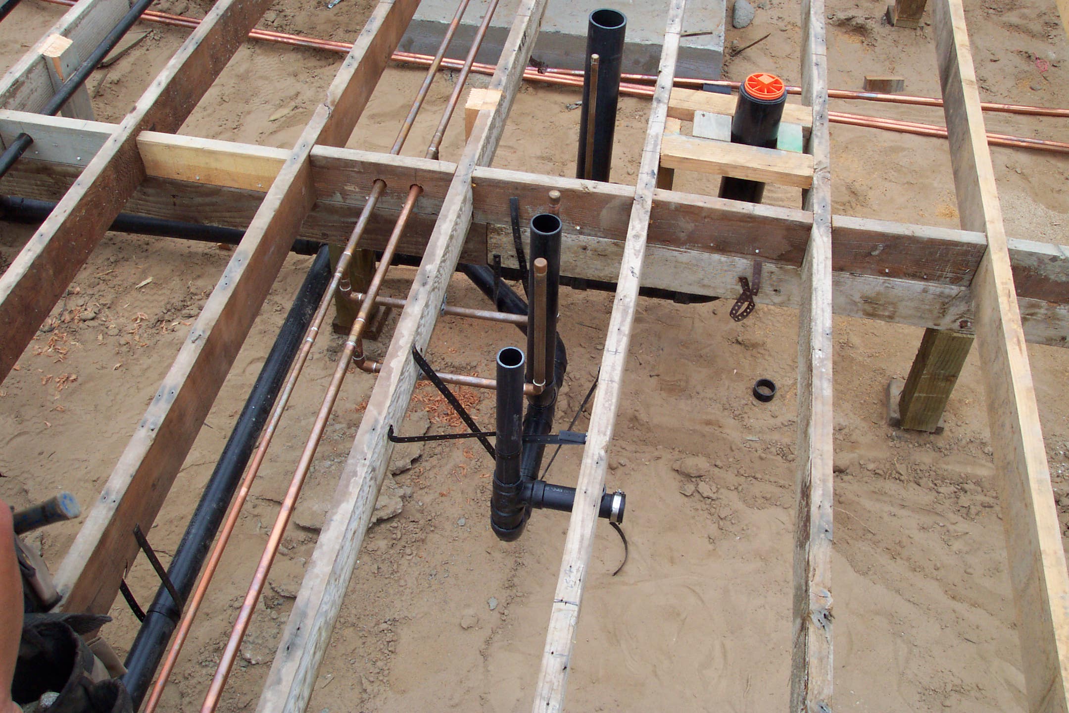 Sub Floor Plumbing Pipes And Framing Pictures
